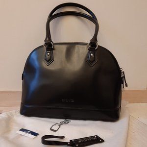 Cromia Black Leather Handbag